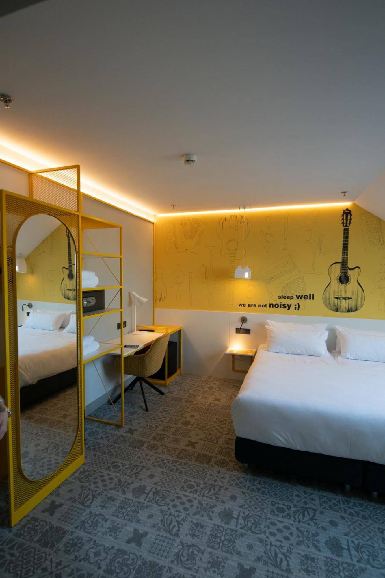 Ibis Styles Sibiu Arsenal Otel Dış mekan fotoğraf