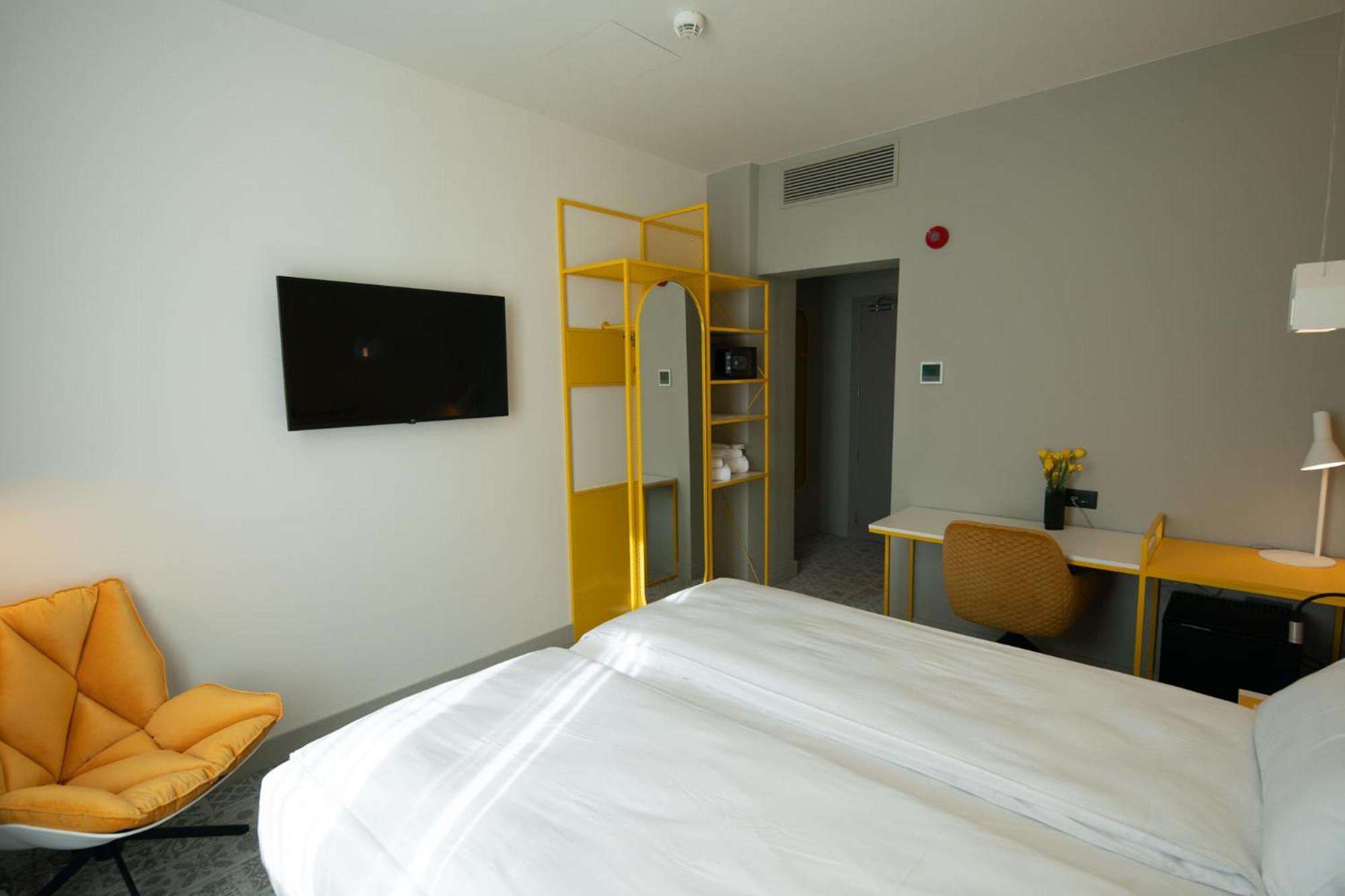 Ibis Styles Sibiu Arsenal Otel Dış mekan fotoğraf