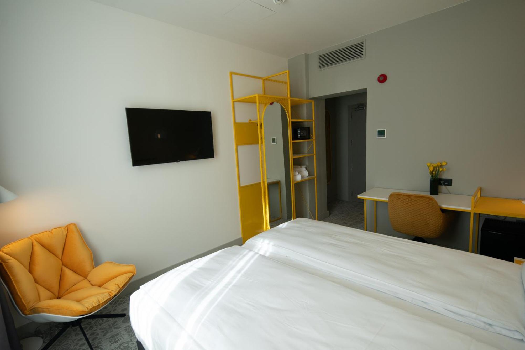 Ibis Styles Sibiu Arsenal Otel Dış mekan fotoğraf